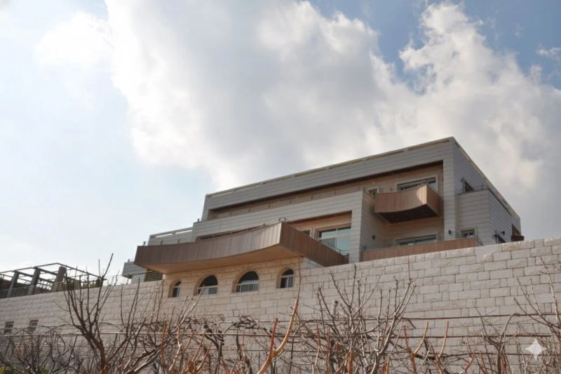 Al Badawi Villa