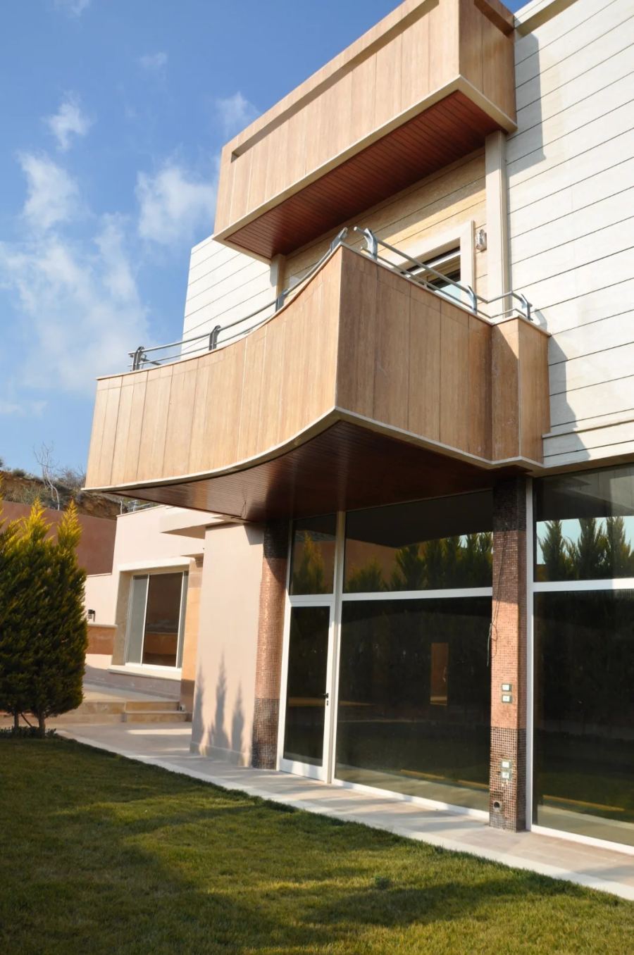 Al Badawi Villa — 4
